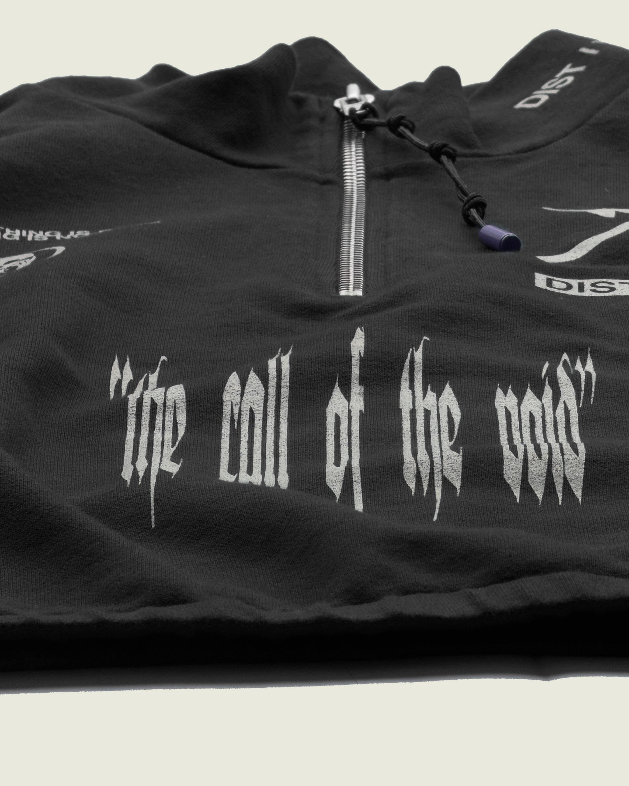 DIST / DNMX X SKULLPHONE "Pegasus Void" Quarter Zip in BLACK FADE