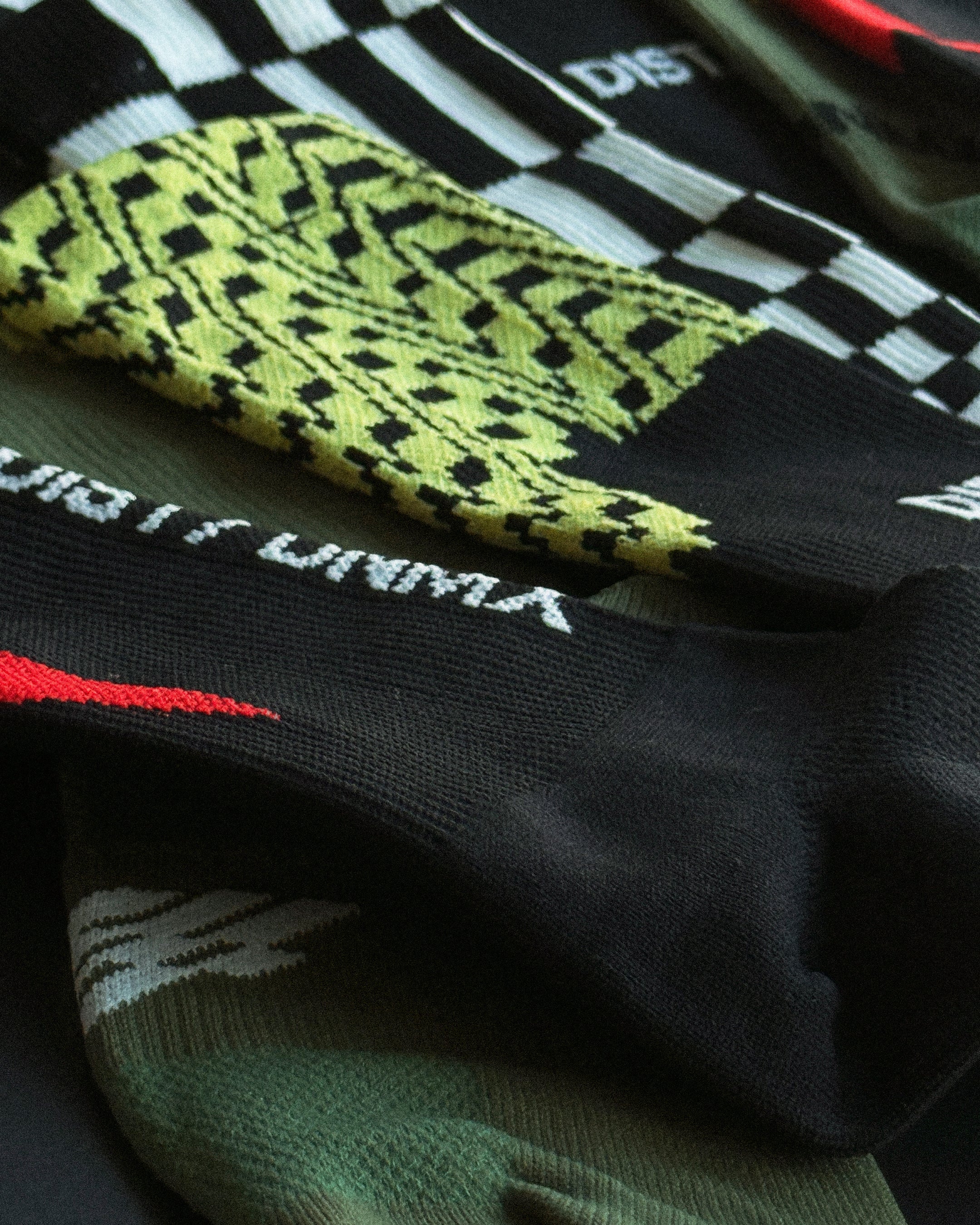 TECHNO SPEED Sock - Black/Olive/Neon